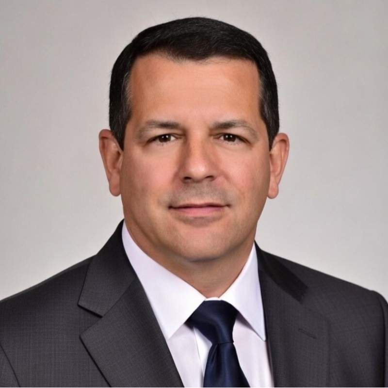Aric Quinones